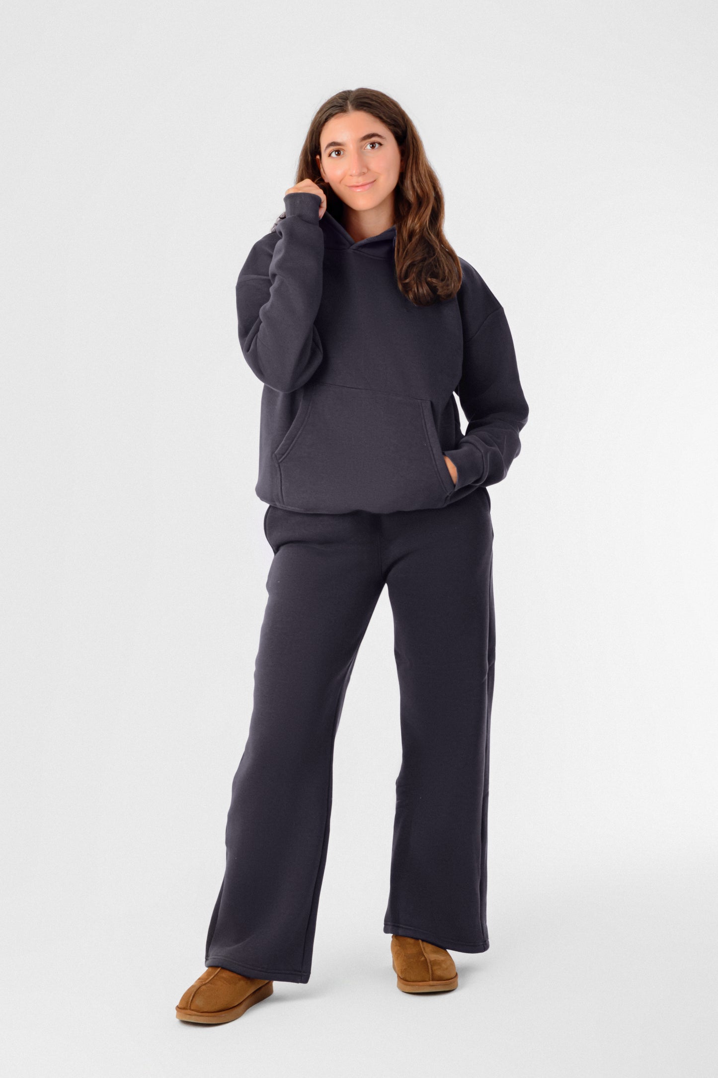 UNISEX HOODIES-WOMEN